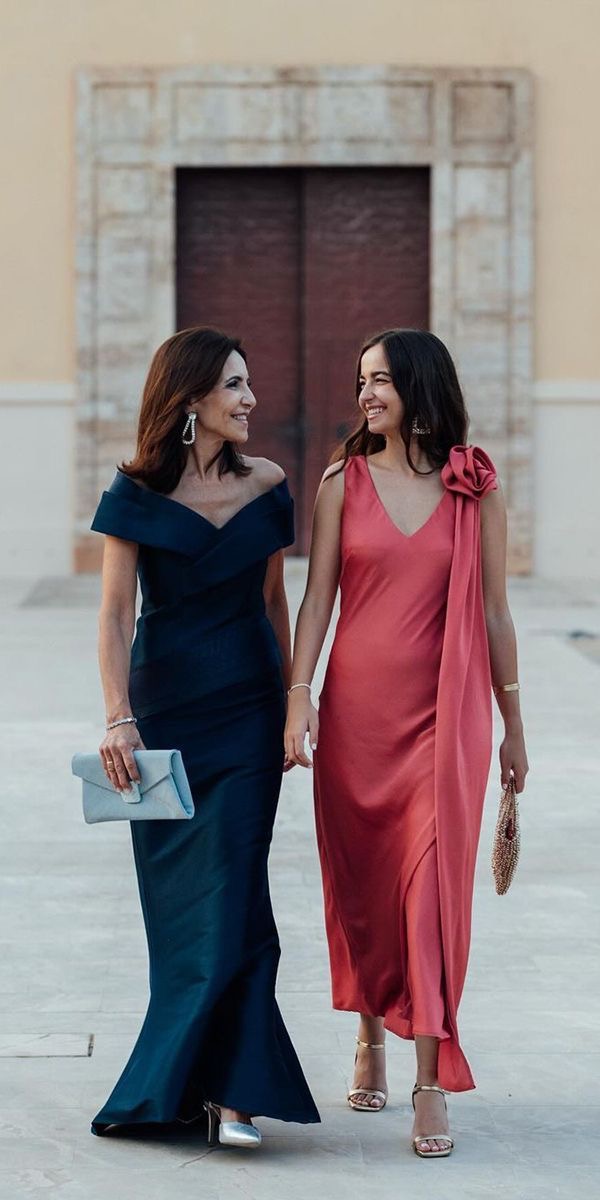 Kleiderordnung Damen Beispiel 1